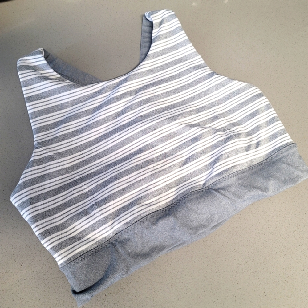 Athleta | Grey White High Neckline Sports Bra
